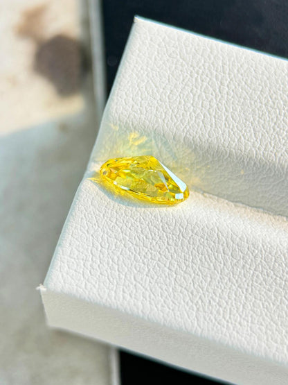 Pirmiana 1.6-1.8CT Lab Grown Yellow Diamond VS1/VS2/VVS2 EX VG N With IGI Certificate